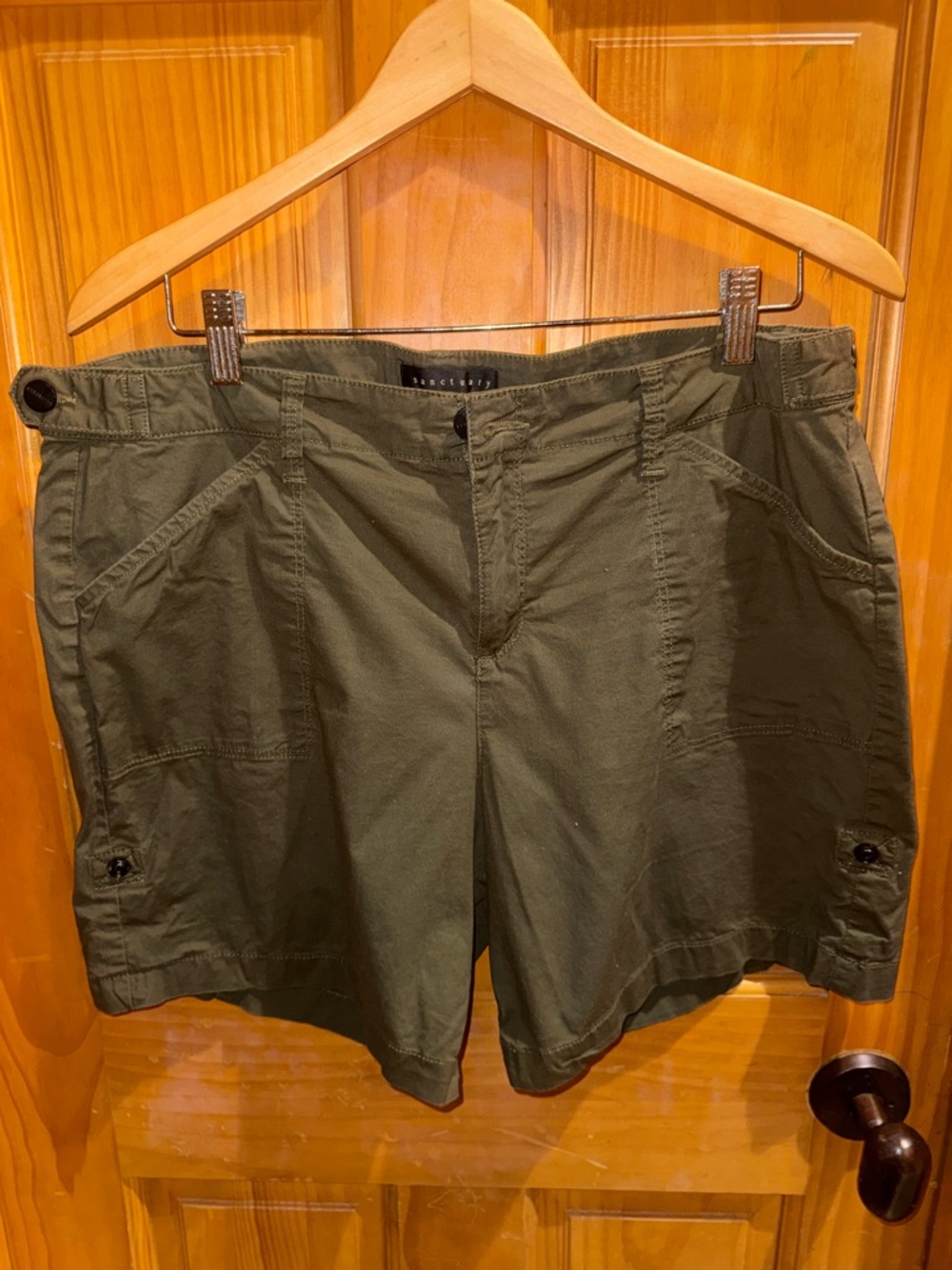 SANCTUARY Olive shorts - size 32 (like a US 12)